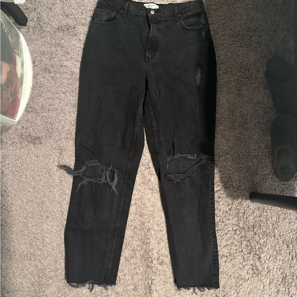 Abercrombie & Fitch Black Distressed 90s Straight Ultra High Rise Jeans